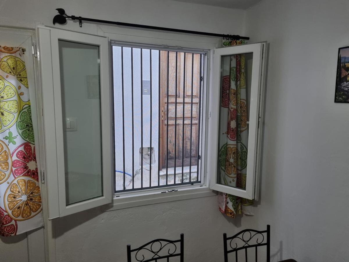 Titika's House Apartment Skiathos-Stadt